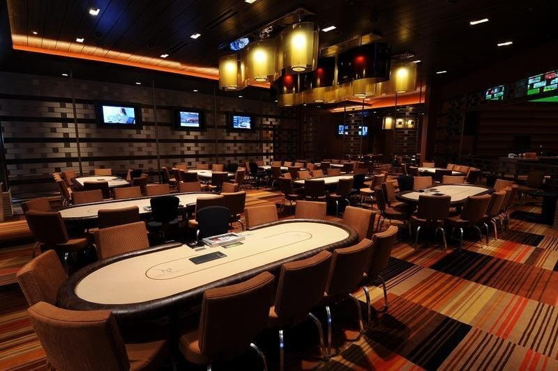 File:5APCGamingFloor.jpg