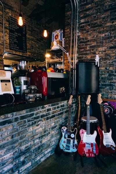 File:Rocknjava2.jpg