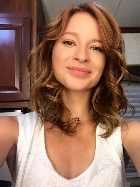 File:AlyssiaA4.png