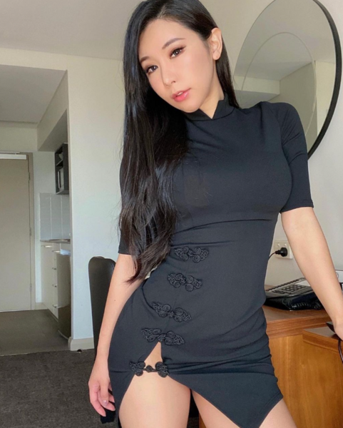 File:Sunhee-cheongsam.png